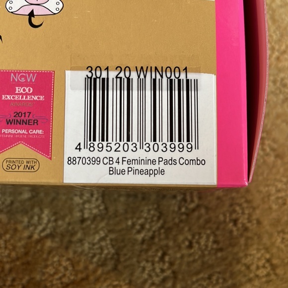 Charlie banana feminine pads combo blue pineapple 4 pack - Picture 5 of 5